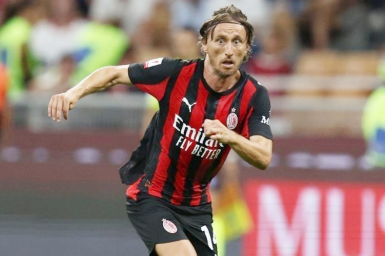 Pogledajte kako je AC Milan čestitao Luki Modriću rođendan