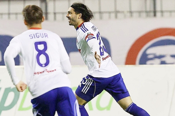 Prva HNL: Hajduk rutinskom pobjedom protiv Osijeka ostao lider