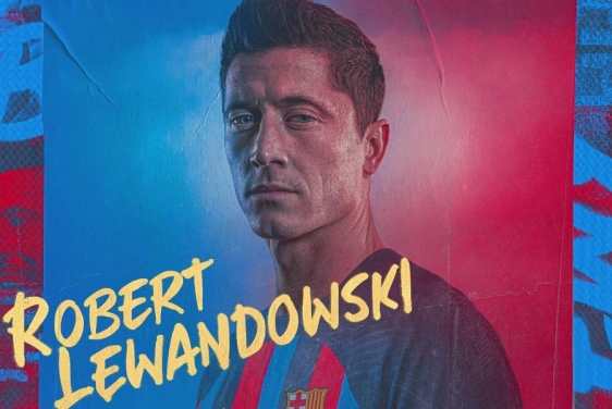 Robert Lewandowski službeno  postao igrač Barcelone