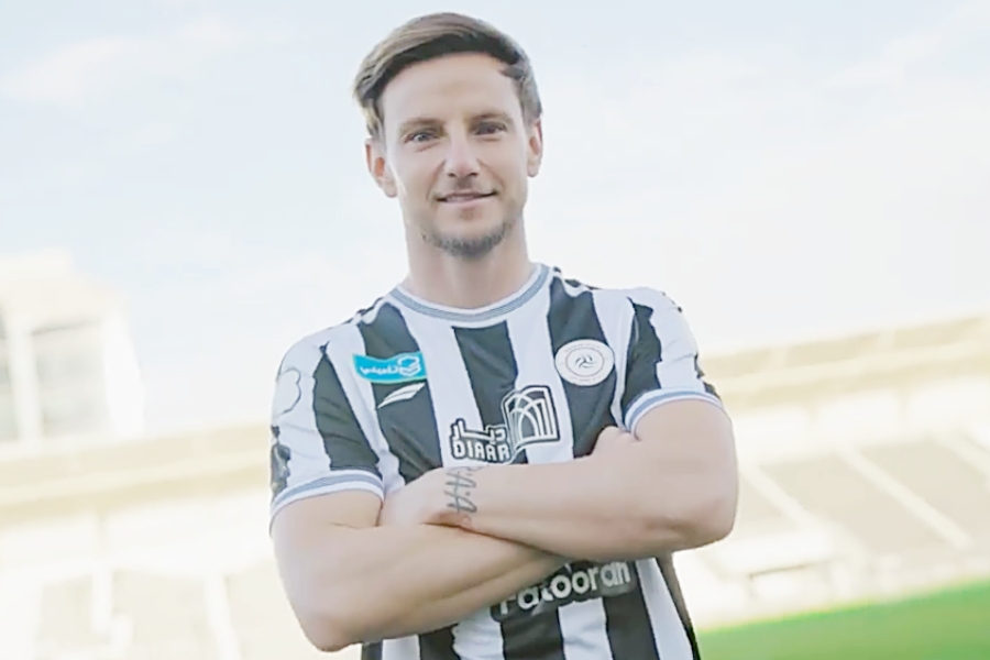 Edin Džeko postaje prekobrojan, Ivan Rakitić raskinuo ugovor