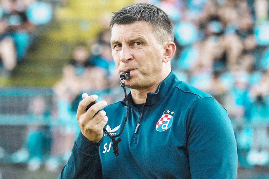 Nogometaši Dinama otputovali u Austriju, Sergej Jakirović poveo 30 igrača
