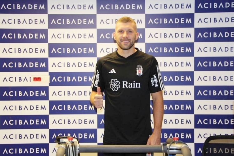 Ante Rebić potjeran s treninga Bešiktaša, bivši reprezentativac želi napustiti Tursku