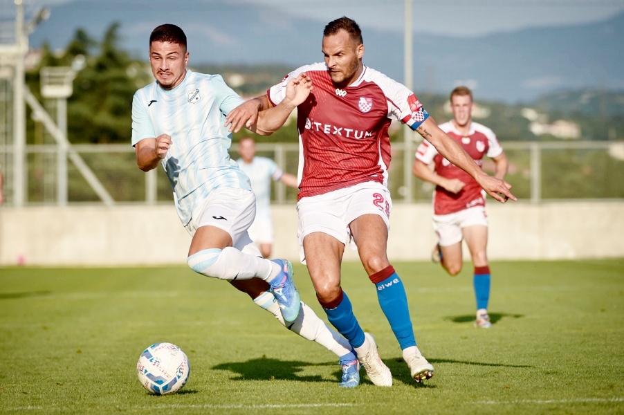 Rijeka pobijedila Orijent, Veldin Hodža i Emmanuel Banda osigurali pobjedu nakon prekida