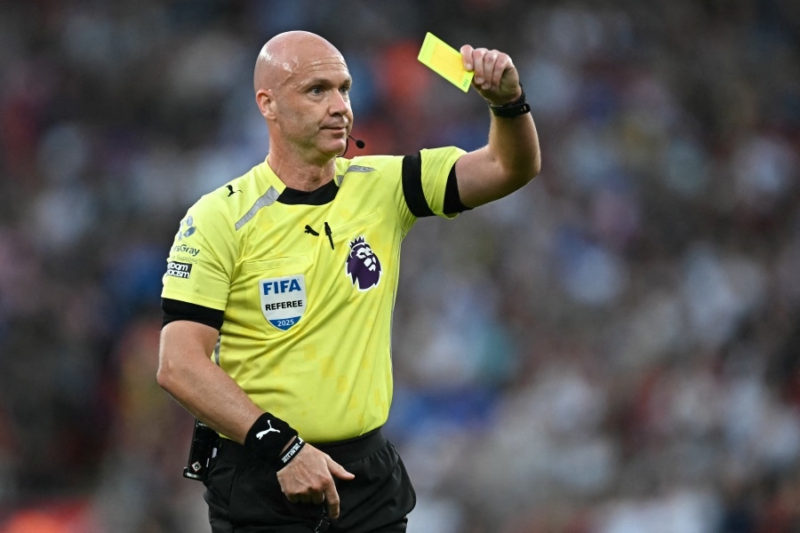 Anthony Taylor sudi utakmicu između Šahtara i Rijeke u četvrtak