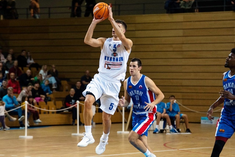 Košarkaši Kvarnera 2010 ostvarili prvu pobjedu