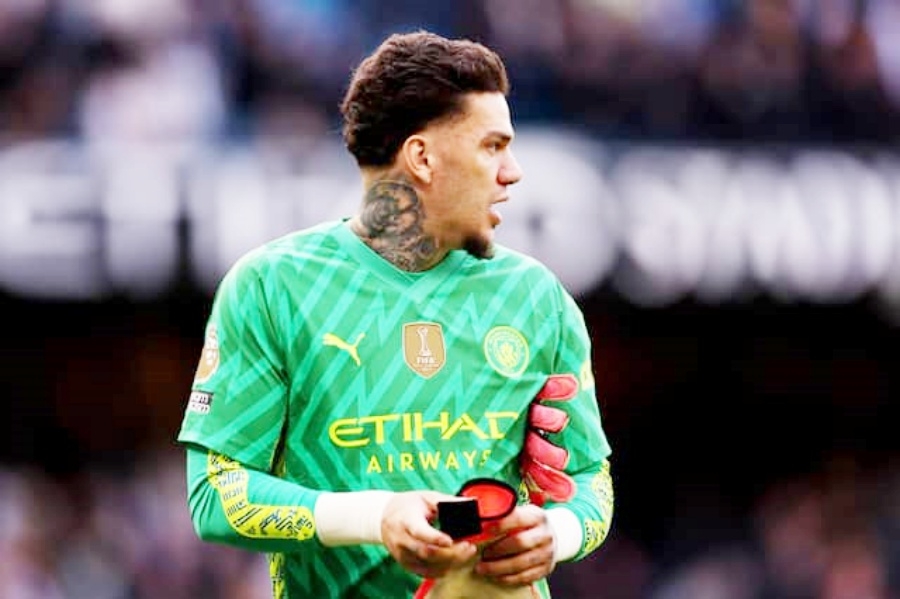 Ederson na kraju ostao na Etihadu, Al Ittihad doveo srpskog vratara