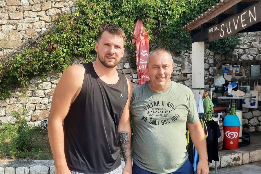 Ni jedna slavnija osoba od Luke Dončića  u povijesti Golog otoka nije sjedila u Pržunu