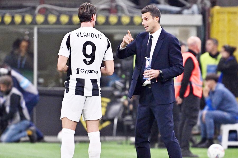 Dušan Vlahović i Thiago Motta nisu u dobrim odnosima, srpski napadač nema gdje otići