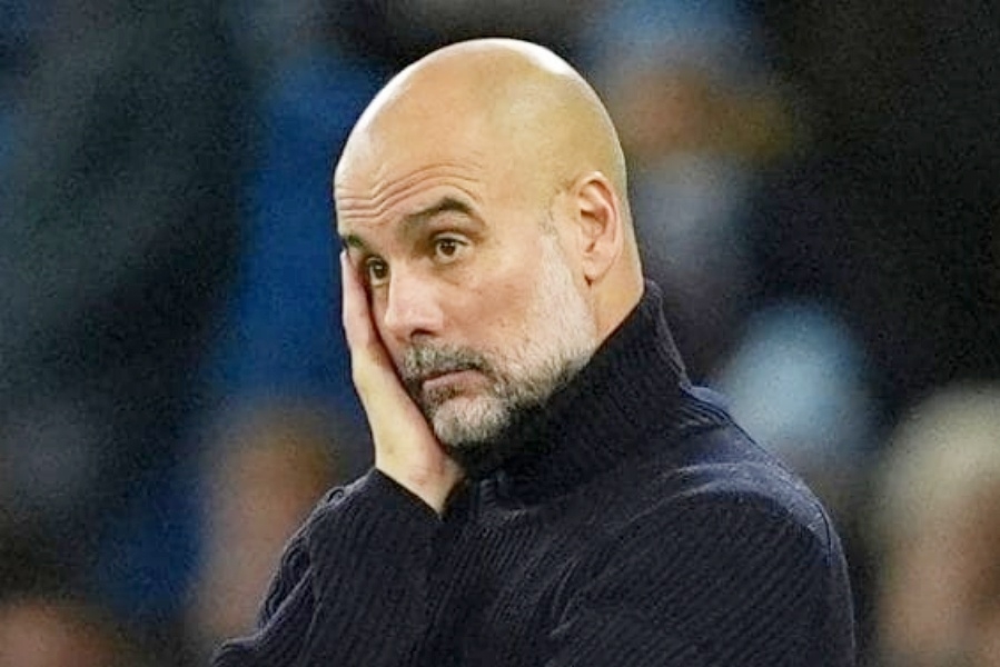 Pep Guardiola donosi čudne odluke tipične za trenere koji gube kontrolu