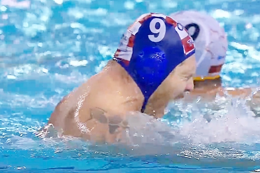 Hrvatski vaterpolisti ostvarili plasman u četvrtfinale nakon poraza od Crne Gore poslije izvođenja peteraca