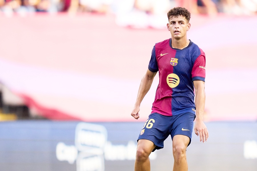 Zvonimir Boban realizira najzvučniji transfer, Dinamo dovodi stopera Barcelone