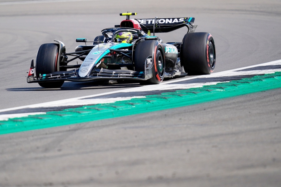 Lewis Hamilton napokon pobijedio na svojoj stazi u Silverstoneu