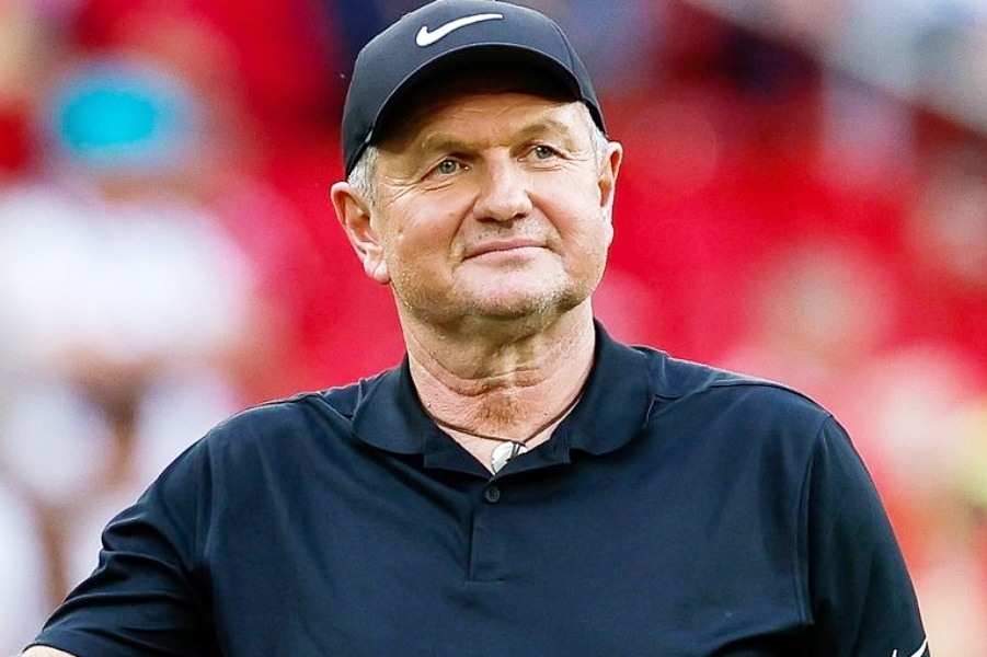 Matjaž Kek: Neka igrači žive u ovom trenutku koji su zaslužili, ne treba ih ni smirivati! Činjenica da nismo favoriti može nas samo dodatno motivirati!