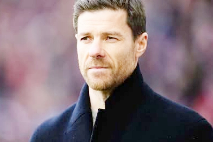 Xabi Alonso službeno predstavljen nakon što je potpisao četverogodišnji ugovor
