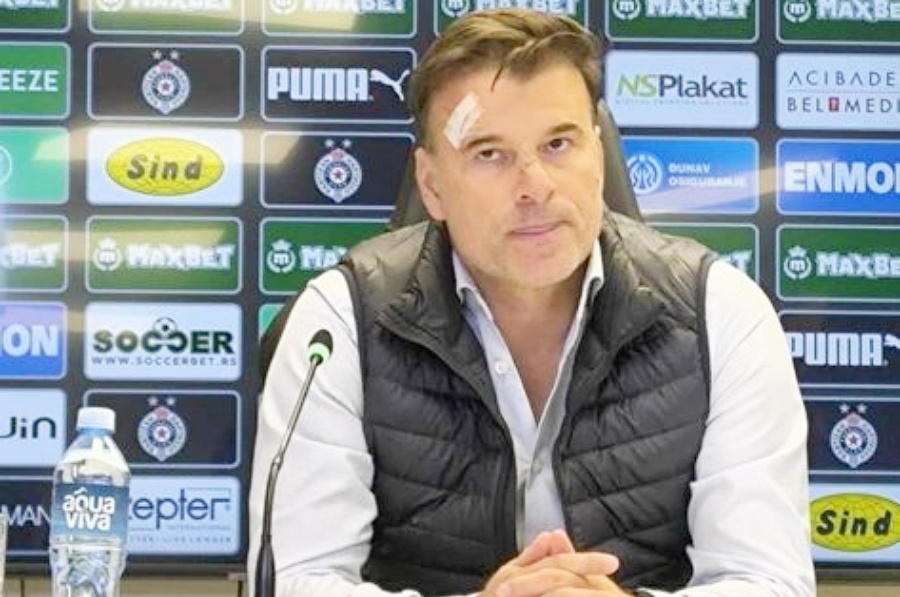 Crvena zvezda pobijedila Partizan, trener otišao s flasterima na glavi