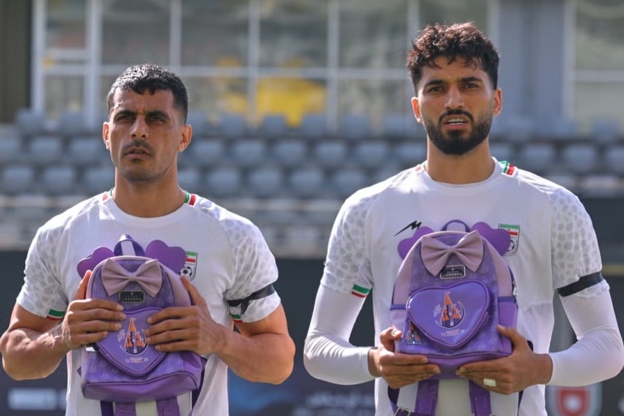 Pogledajte kako su iranski reprezentativci pozirali tijekom intoniranja himne