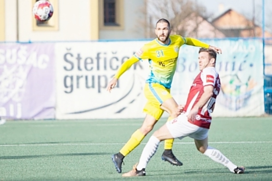 BSK i Orijent odigrali derbi začelja bez pogodaka
