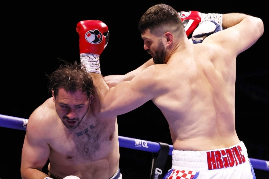 Filip Hrgović pobijedio Davea Allena, Britanac predao meč u trećoj rundi