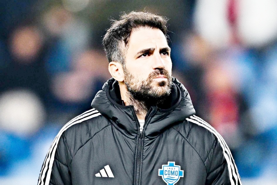 Ivan Smolčić mogao bi ostati bez trenera, Cesc Fabregas dobio zanimljivu ponudu