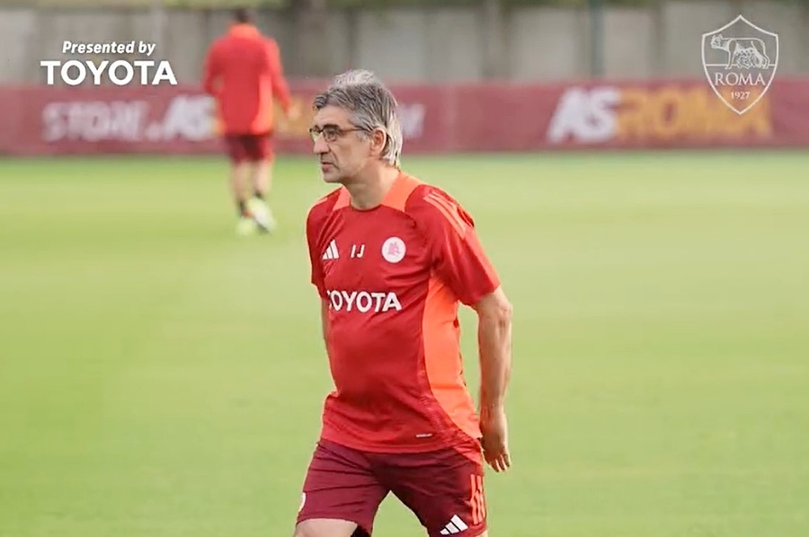 Ivan Jurić odradio prvi trening, Roma službeno predstavila novog trenera