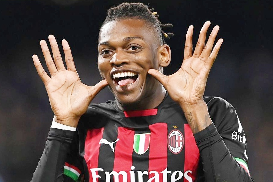 Zlatan Ibrahimović samouvjereno tvrdi da Rafael Leao ostaje u Milanu