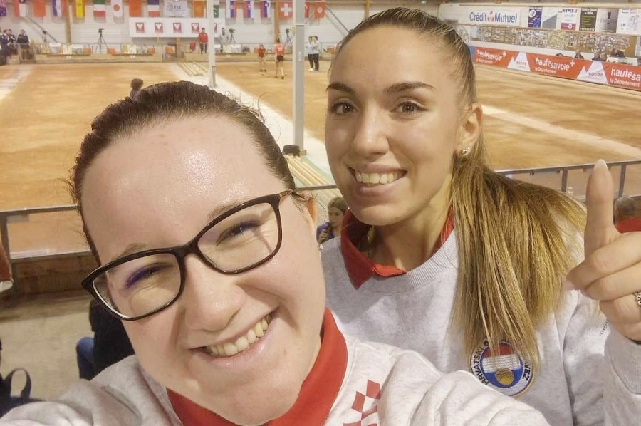 SP: Nikol Belasić i Carrolina Bajrić osigurale najmanje brončanu medalju