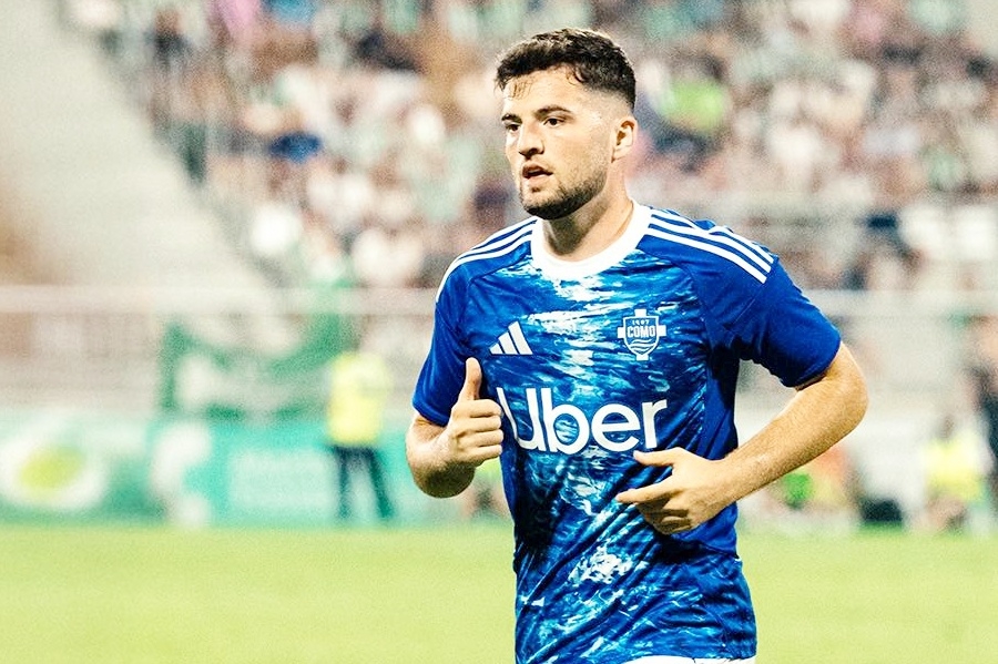 Martin Baturina nastavio zabijati, Como nemilosrdno napunio mrežu Torina