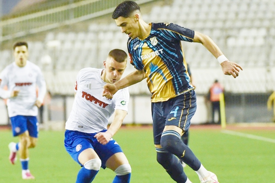 Prva HNL: Rijeka nije iskoristila prvu meč-loptu, Hajduk pobijedio na Poljudu