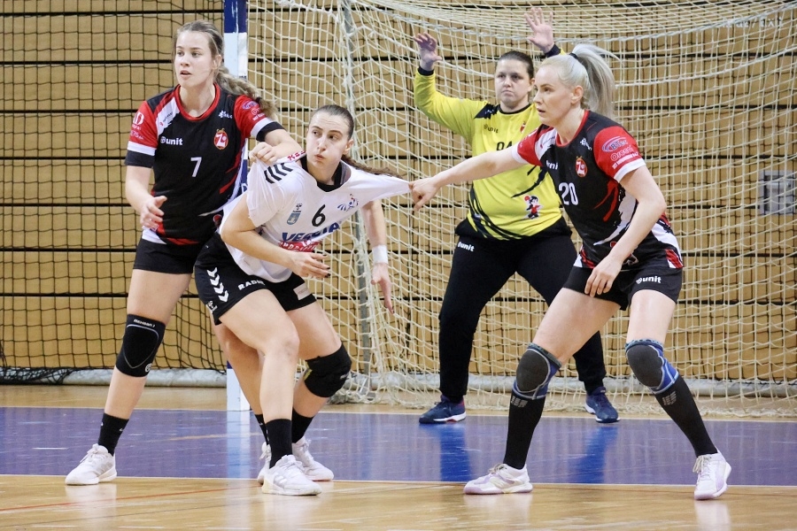 1. HRL: Rukometašice Podravke zagrijavale se petnaestak minuta