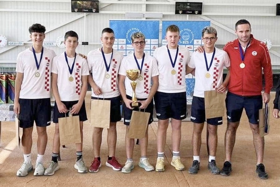 Hrvatska U-18 boćarska reprezentacija pobjednik turnira Alpe Adria