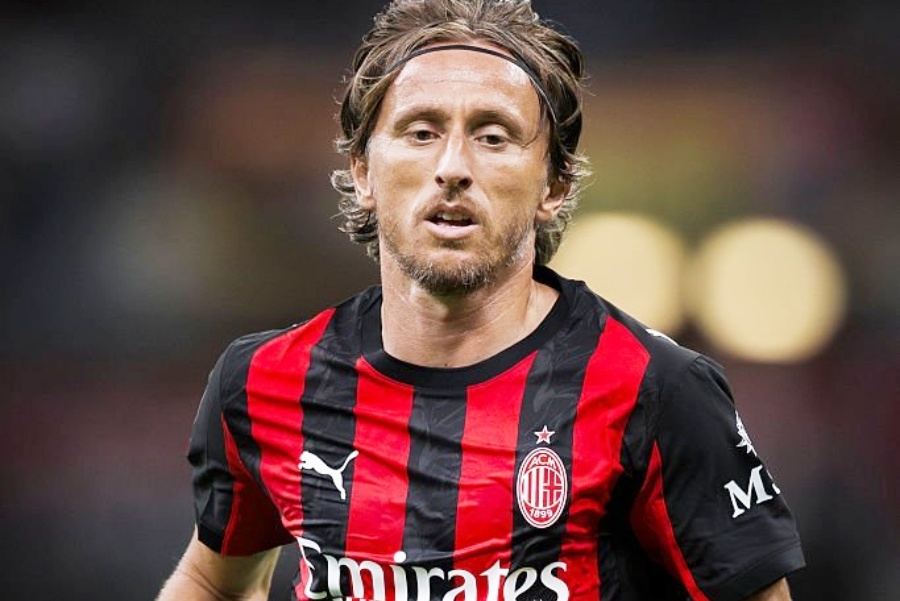 Serie A: Milan nadigrao Veronu, Luka Modrić u bazi dvaju pogodaka, Napoli pobijedio