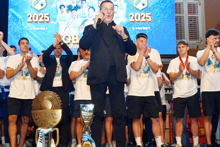 Sustavno zatire sve što podsjeća na trofejnu momčad