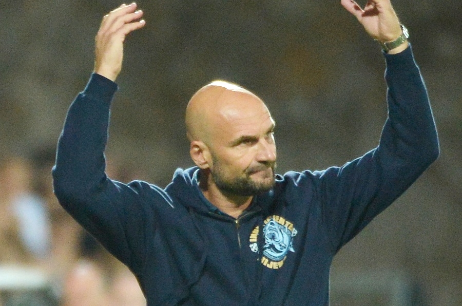 Željko Sopić na klupi Rijeke protežira izrazito napadački nogomet iako je prije početka sezone složio momčad koja igra najbolju obranu u HNL-u!