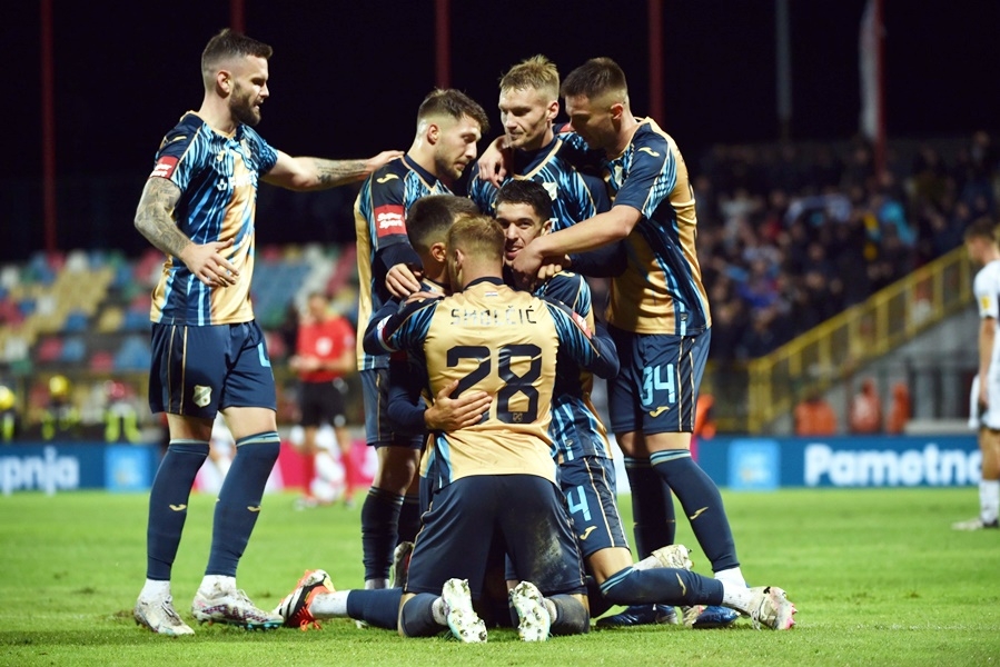 Nakon jedanaest kola Rijeka opet postala lider