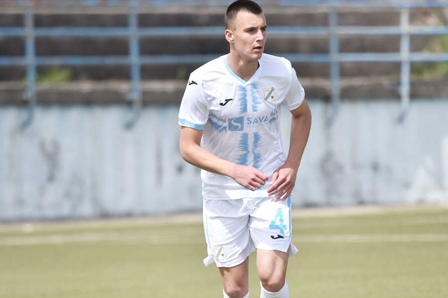 Radomir Đalović počeo u najboljem sastavu, Bruno Burčul seli po klupama Rijeke i Opatije