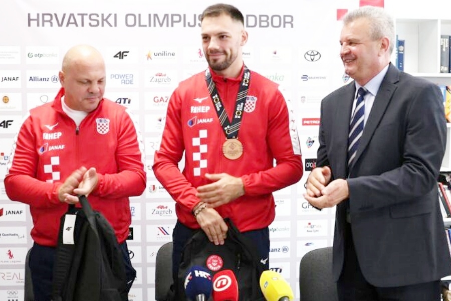 Bono Bošnjak: Mnogi ne bi išli na Svjetsko prvenstvo da ja nisam posudio 50.000 eura!