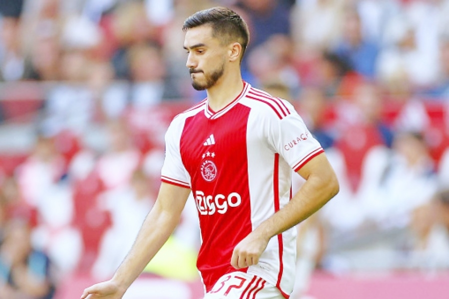 Novi trener Ajaxa potvrdio spekulacije da je Josip Šutalo otpisan